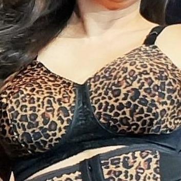 Style 2101 | Expandable Cup Wireless Shaper Bra - Leopard