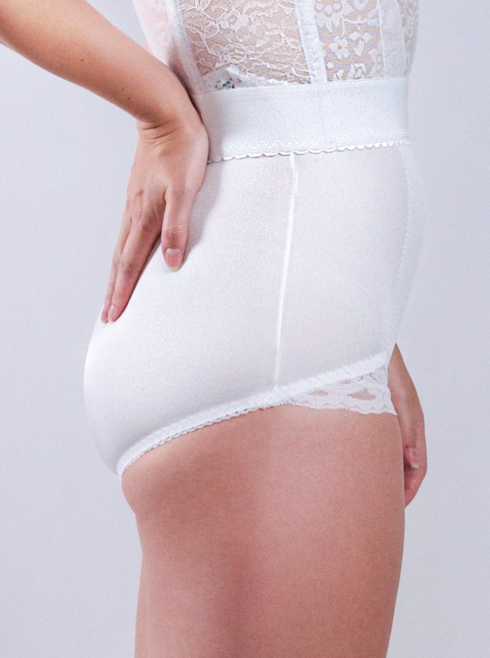 Panty Belt Shape Wear Panty at Rs 400/piece